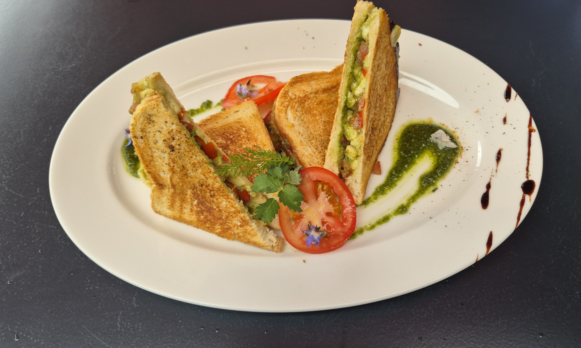 Tomaten-Mozarella Toast, Nickis Restaurant, Fritz Semper, Gmünd